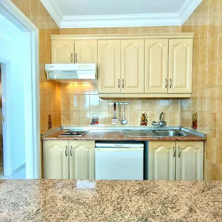 Apartamento Solo Adultos, Vistas Al Mar O Piscina, Wifi Cerca De Playa De Las Americas, En El Sur De Tenerife Lägenhet *
